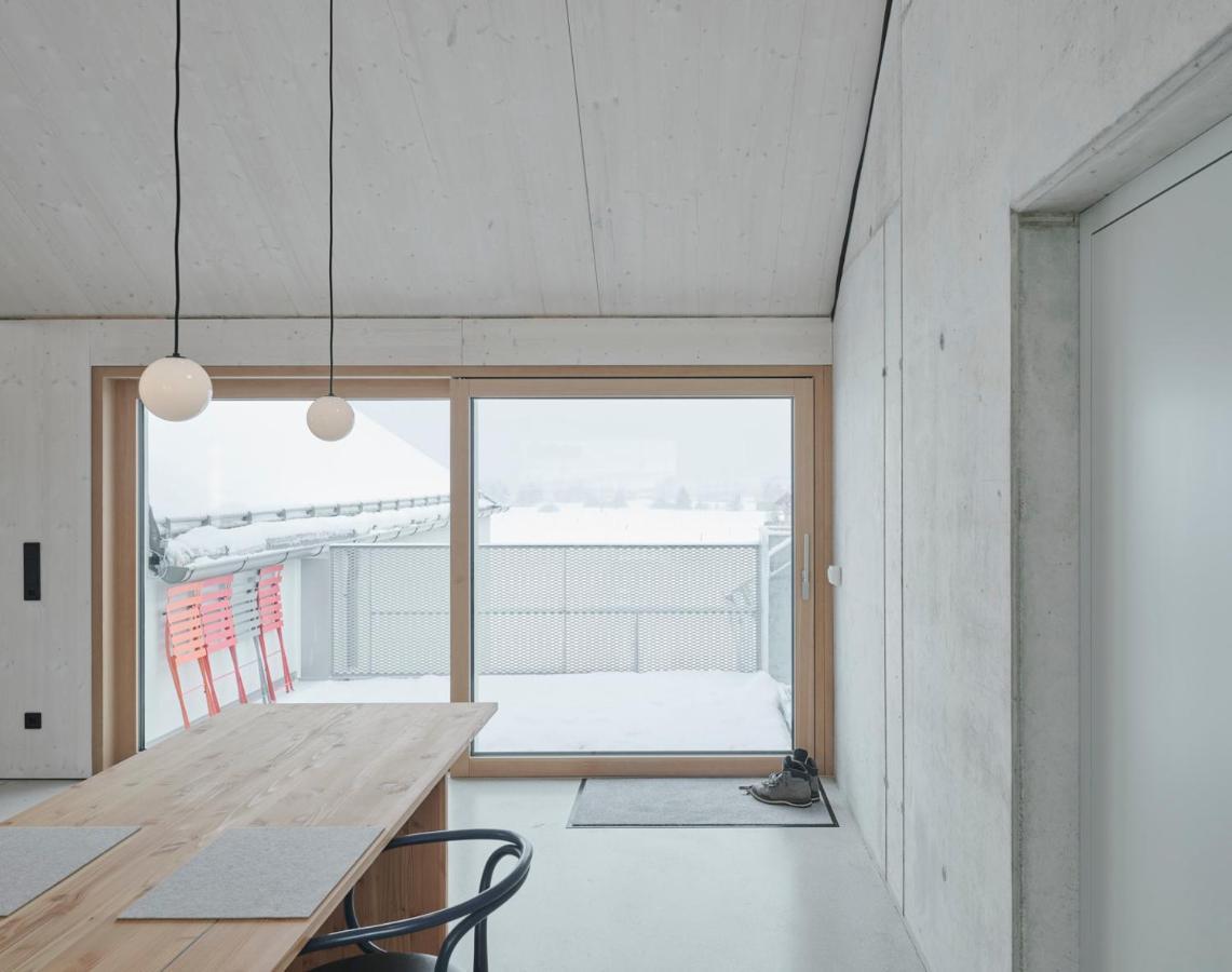 Urban Alpine Penthouse With Lake View موراخ المظهر الخارجي الصورة